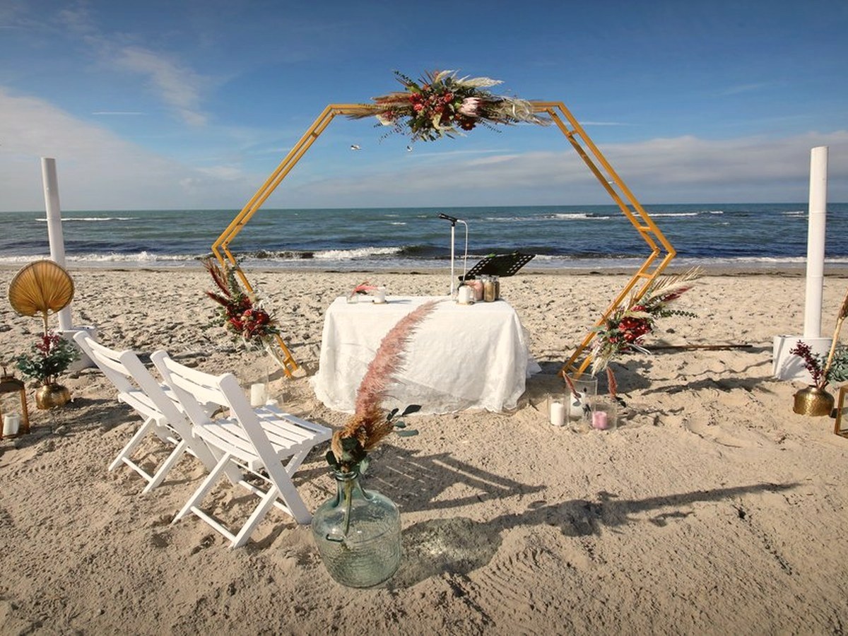 Strandhochzeit Setup