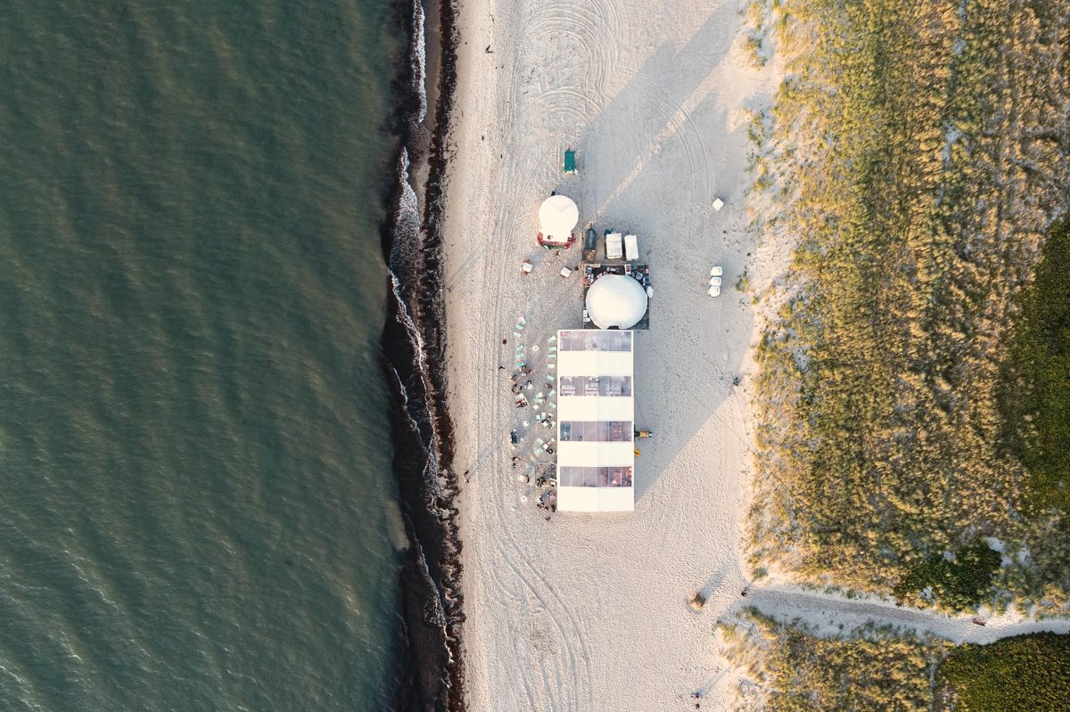 Luftaufnahme Strandtrauung